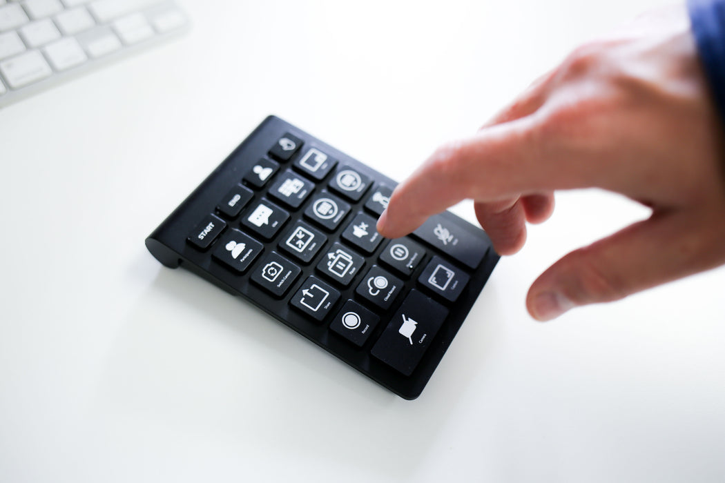 Zapp Pad – Hotkey Pad for Zoom Video Conferencing (Apple & Windows Versions)